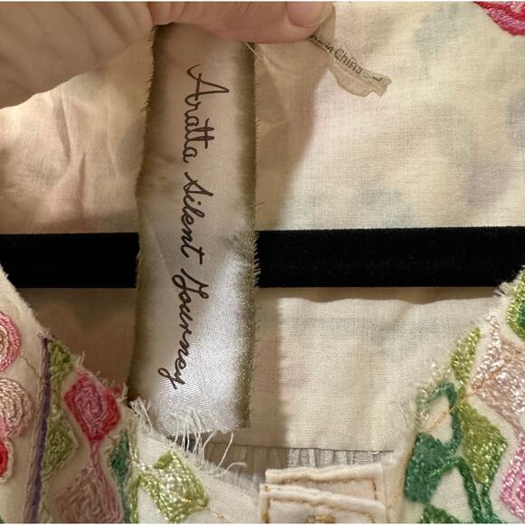 Aratta Silent Journey Collection Midi Dress Large NWT Cream Embroidered Florals - Picture 7 of 16